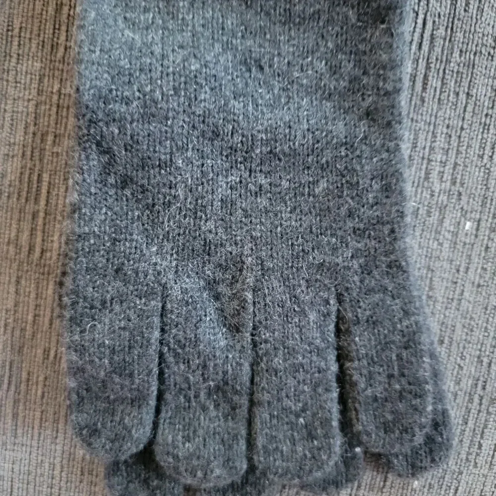 NWT Martha STEWART 100% 2 -PLY CASHMERE WOMEN'S dark Heather Grey WINTER…